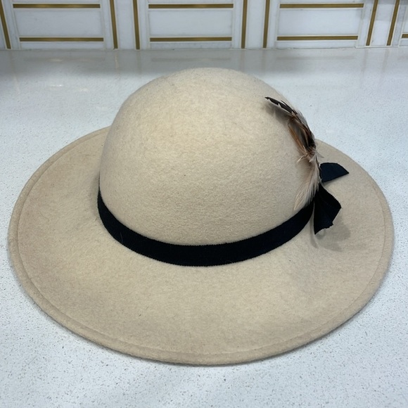 Vintage Cream Hat - Picture 4 of 12